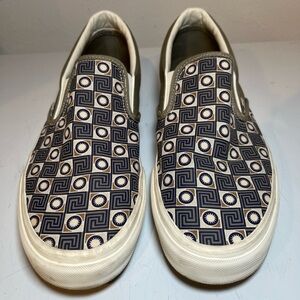 Vans Classic Slip On Geo Trek Sneaker Mens 11